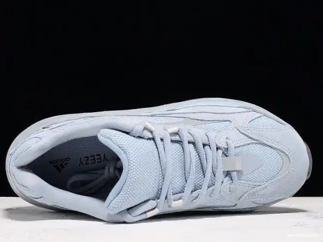 Blue FV8424 Adidas 700 Hospital Boost Yeezy v2 0611